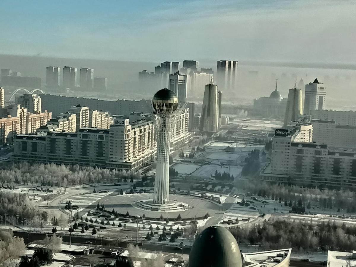 39 Этаж Astana Exteriör bild